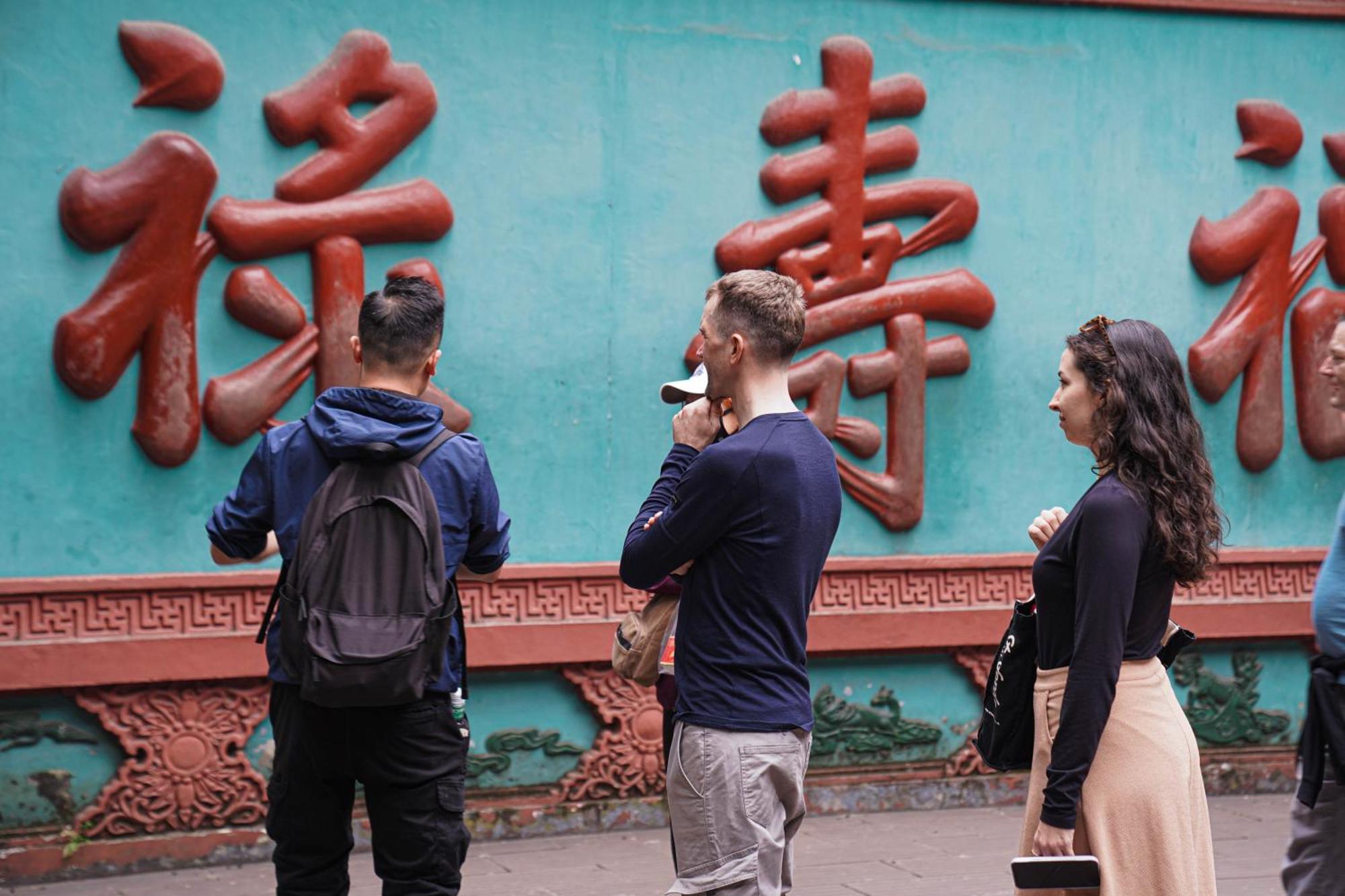 Chengdu Flipflop Hostel Poshpacker Bagian luar foto