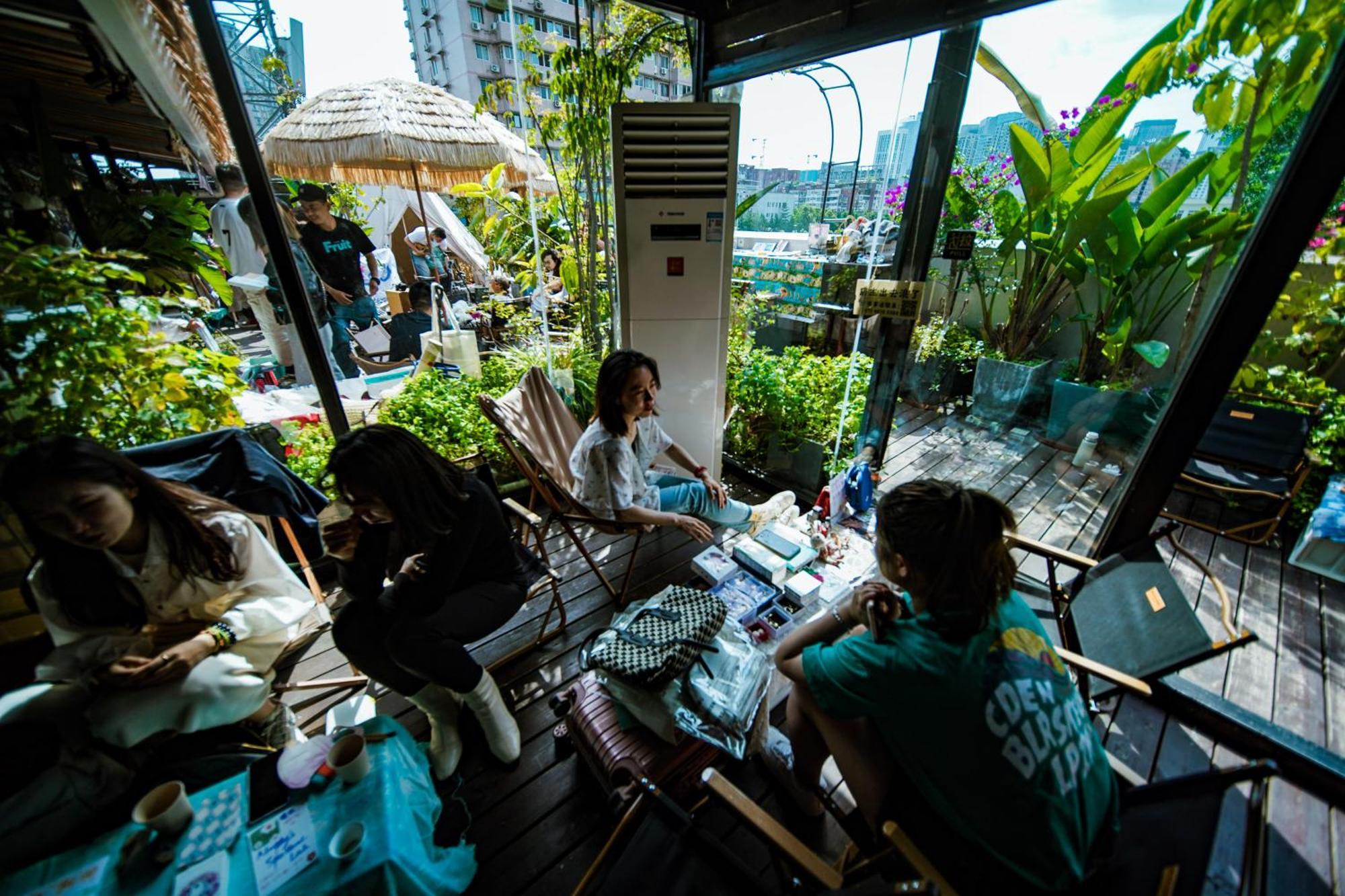 Chengdu Flipflop Hostel Poshpacker Bagian luar foto